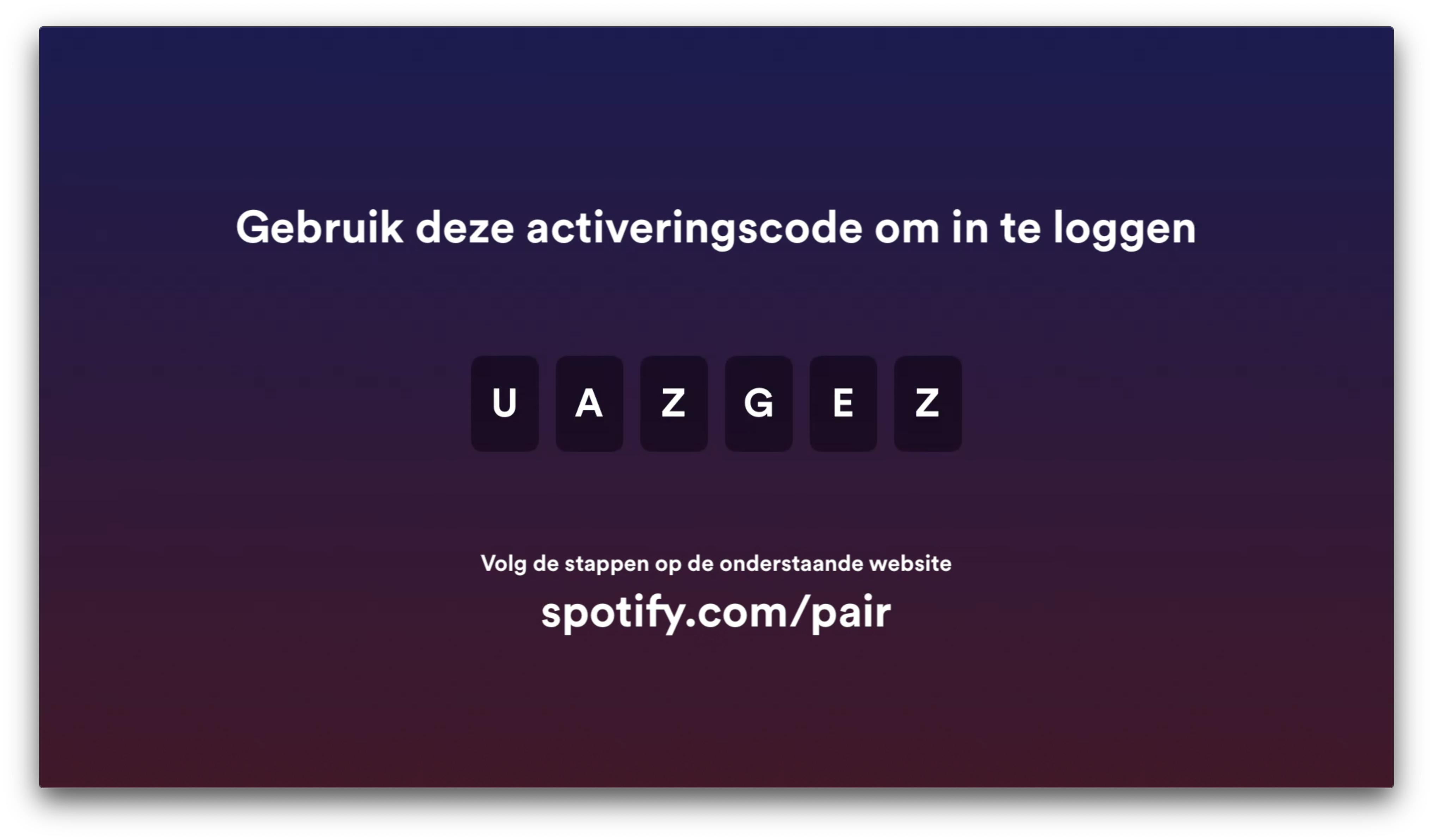 Spotify's pairing screen, asking the user to 'use this activation code to login' with a browser (in Dutch)